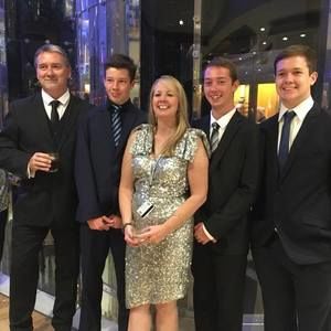 Meet your Posher, Sharon